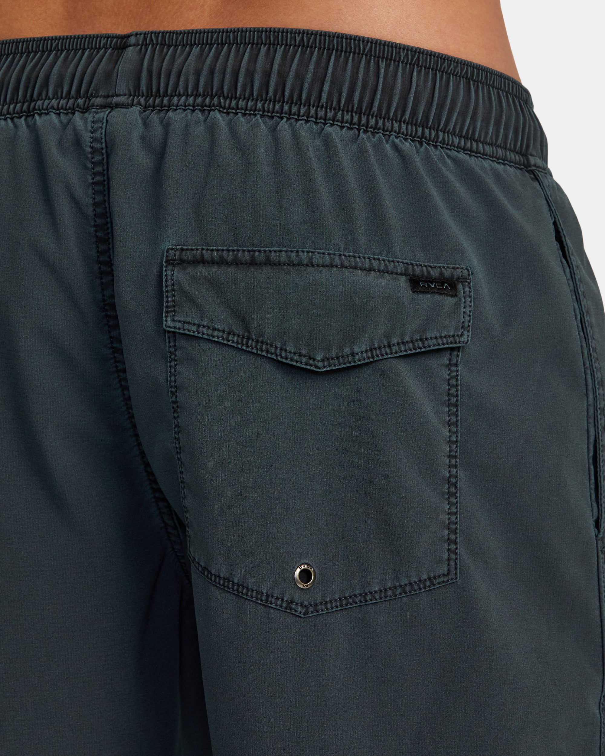 VA Pigment Elastic Boardshorts 17" - Image 5