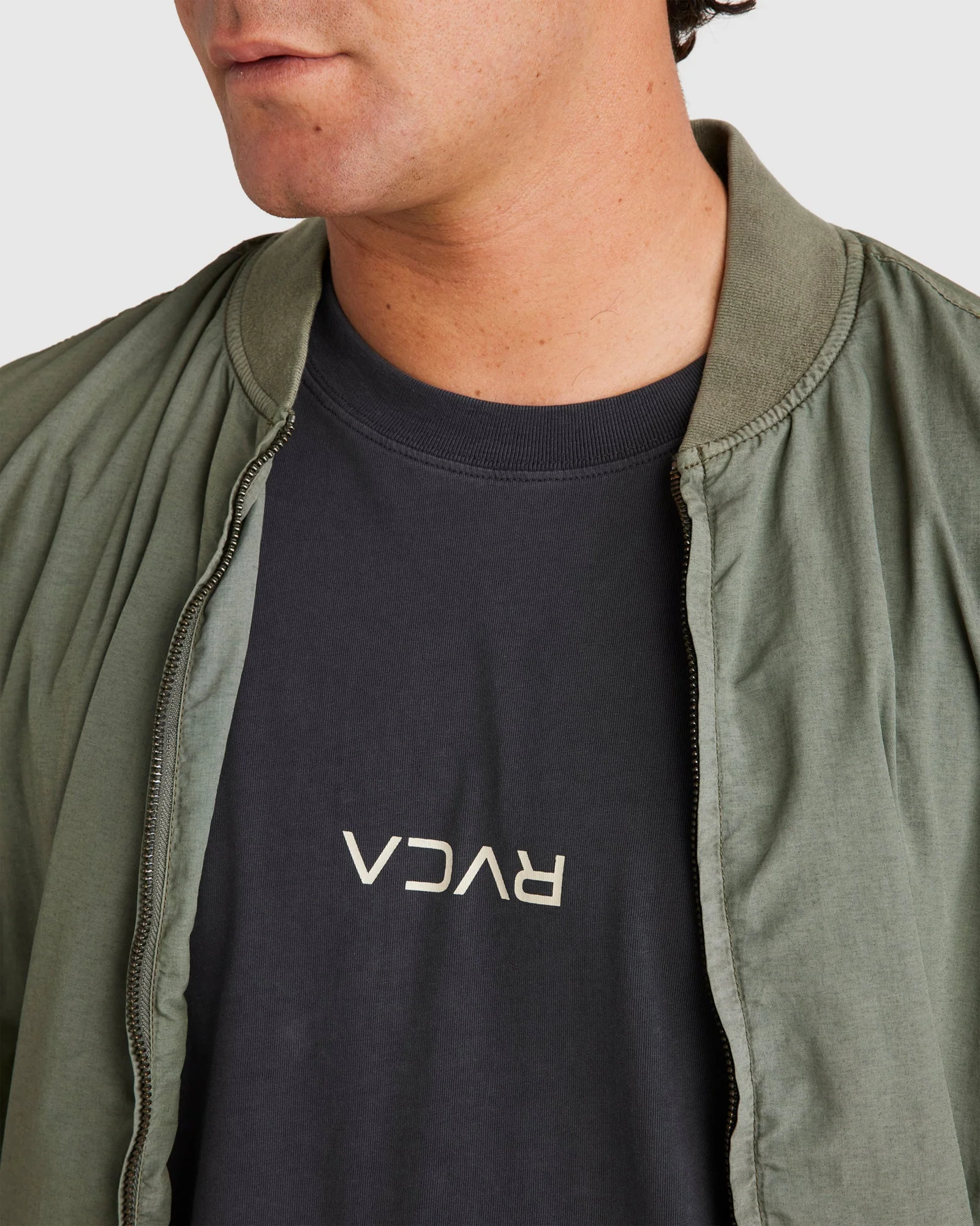 Mens Vacancy Bomber - Image 4